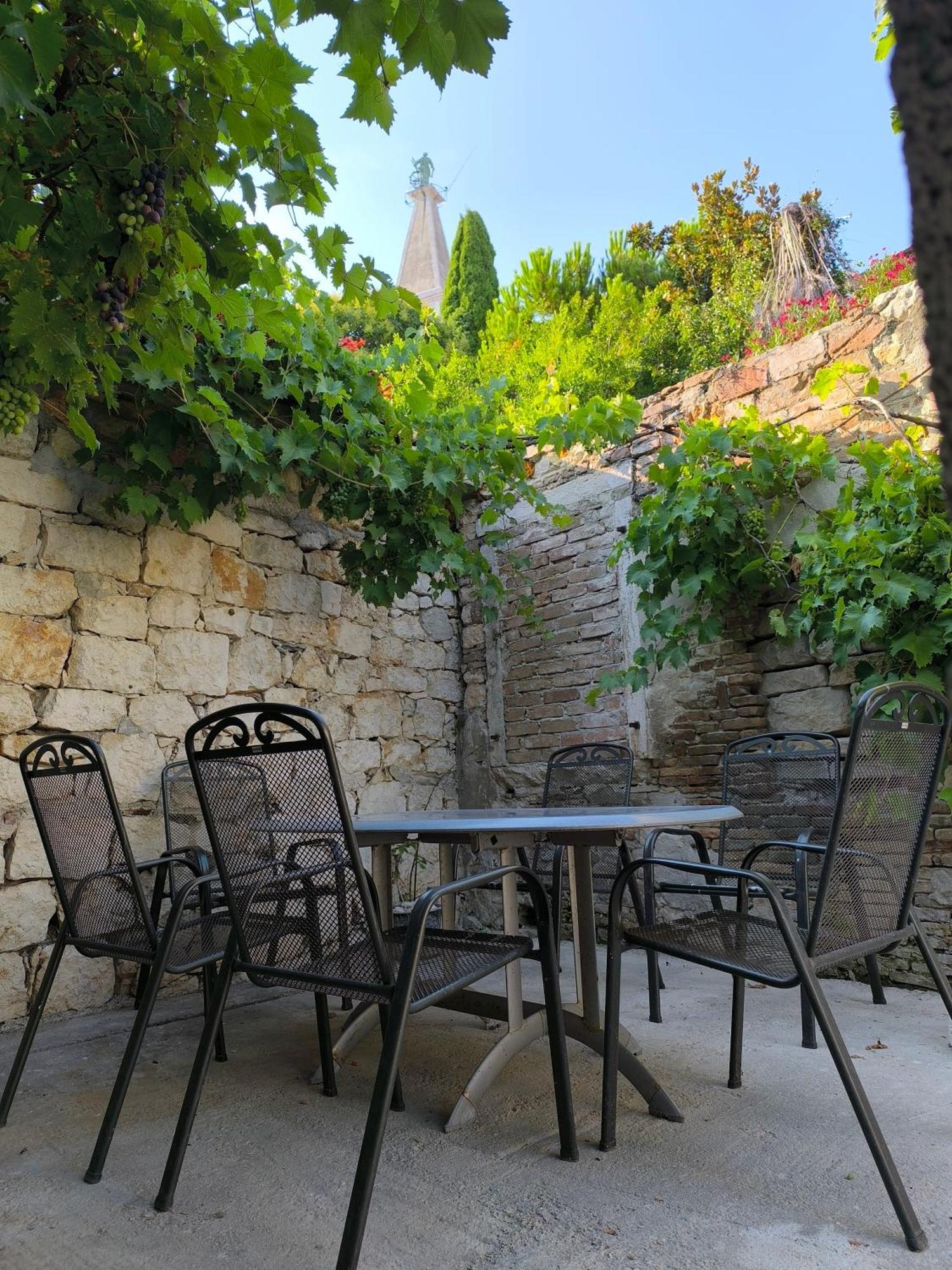 Ferienwohnung Casa Di Marko 105 M2 Garden Rovinj Exterior foto